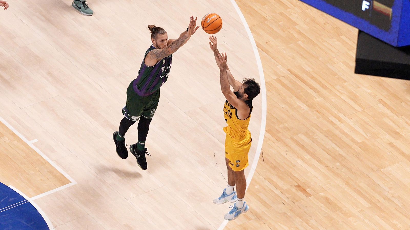 El Unicaja-La Laguna Tenerife, en fotos