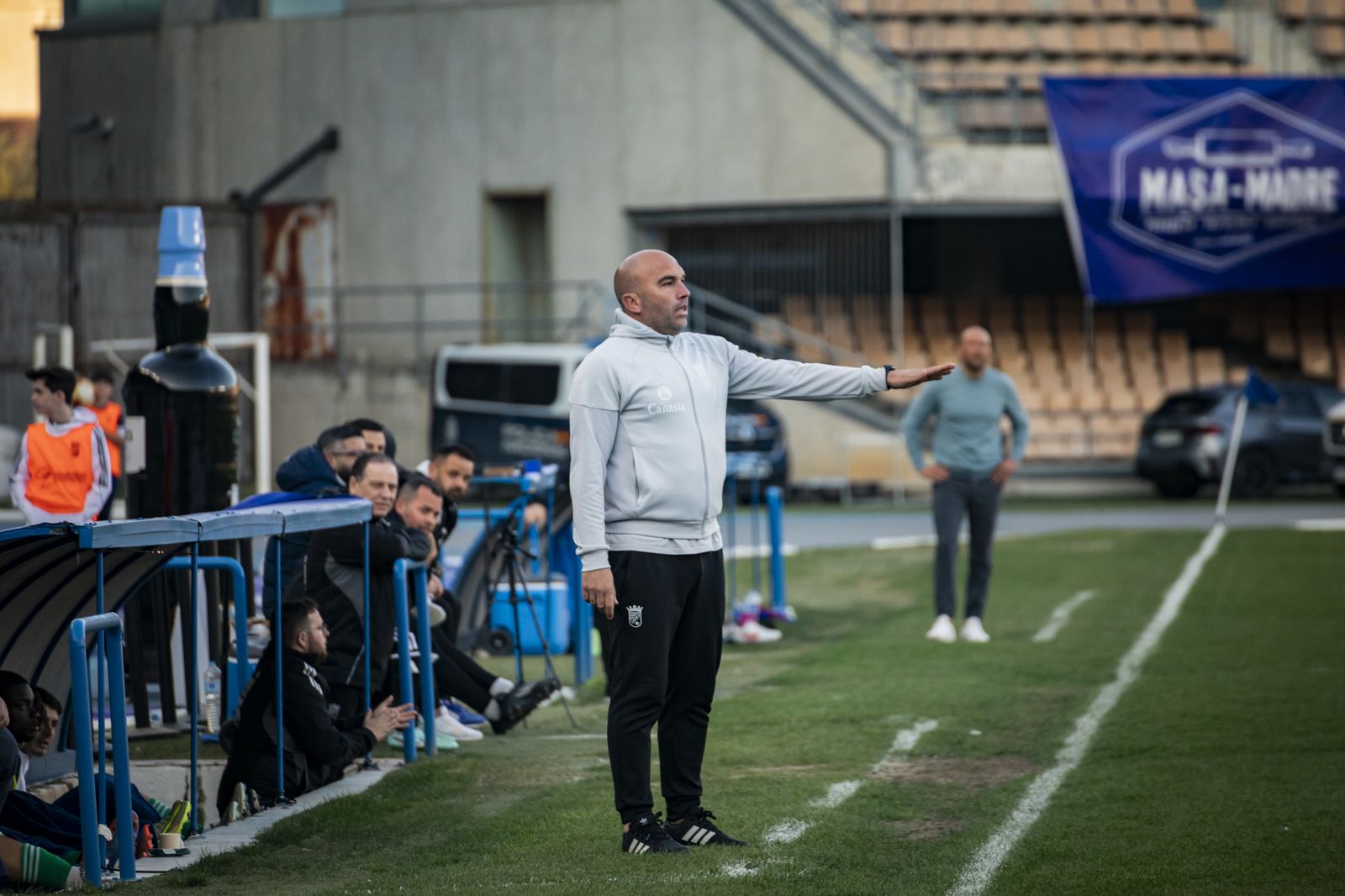 Imágenes del partido entre el Xerez CD y el Yeclano Deportivo en Chapín