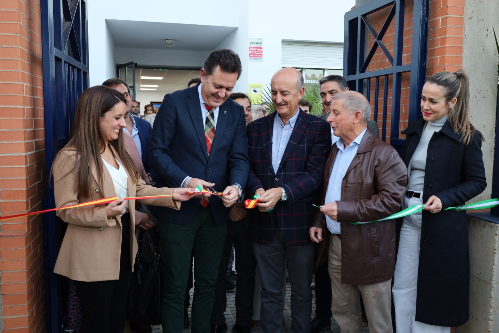 Lepe inaugura su nueva residencia para personas mayores
