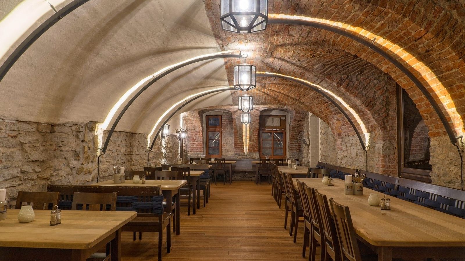 Merece la pena pedir comer en el piso inferior