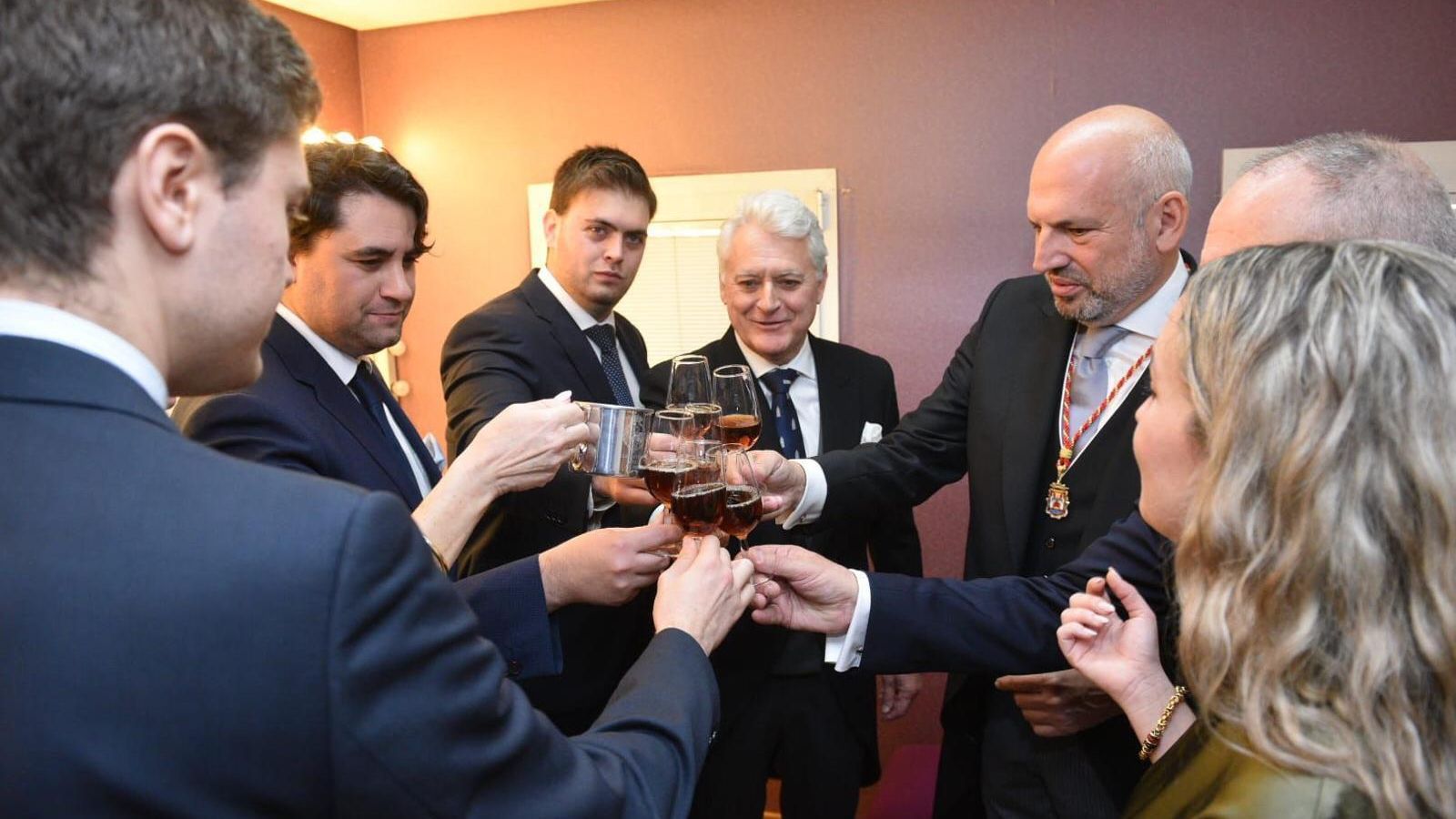 Brindis en las vísperas del Pregón