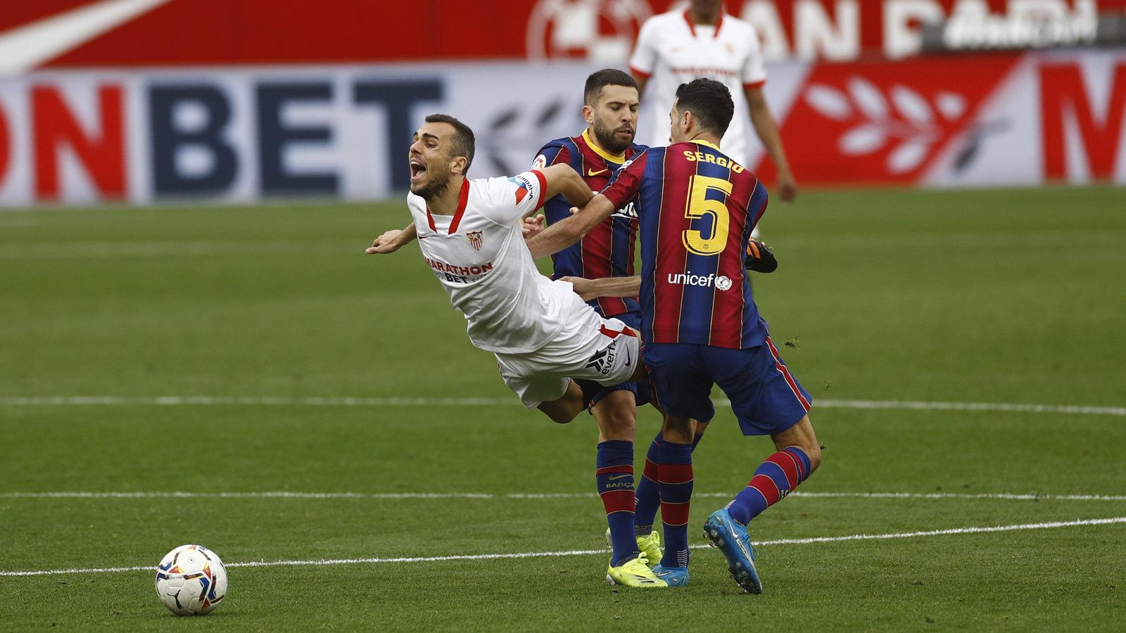 Las imágenes del Sevilla-Barcelona