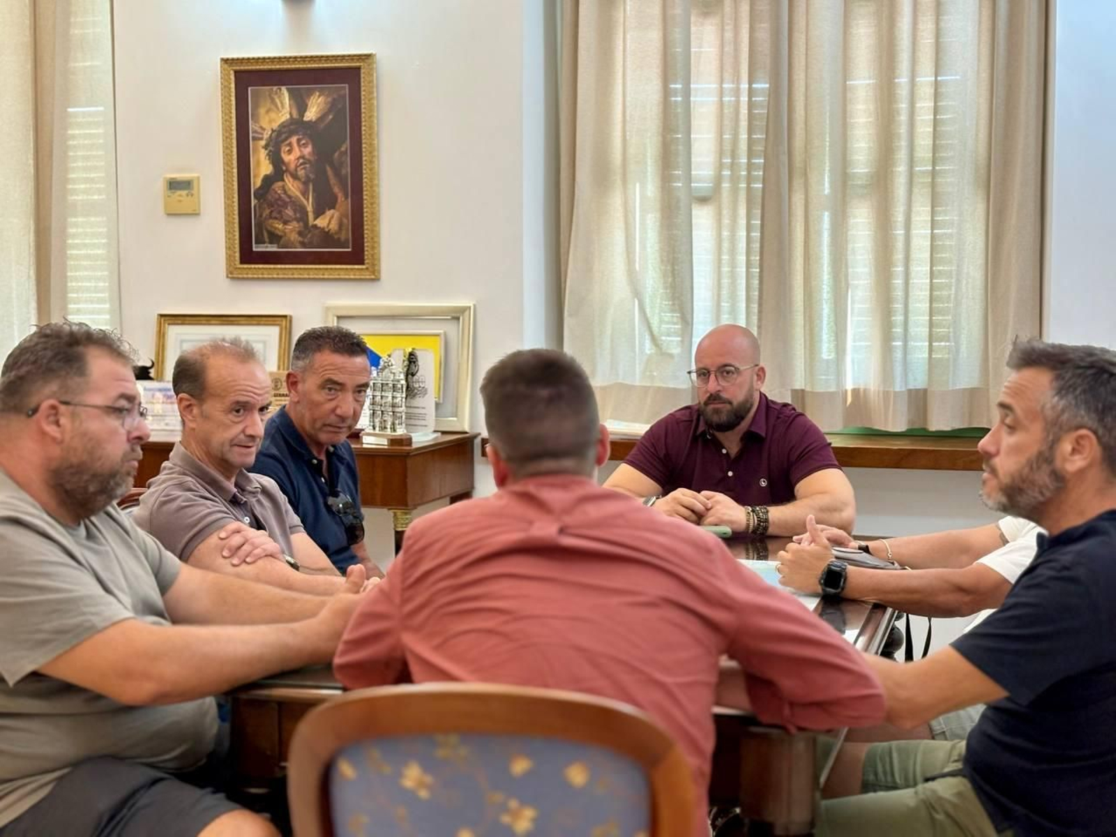 Imagen de la reunión mantenida entre Beardo y el Comité de Enmpresa del bus urbano.