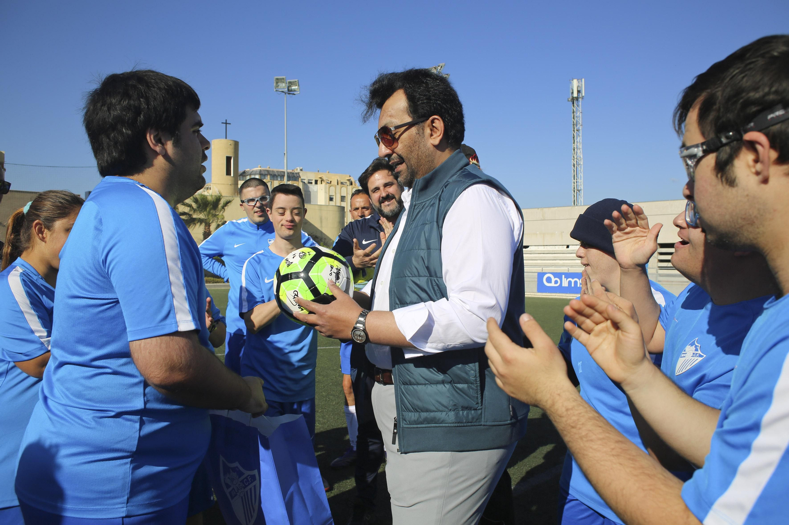 Las fotos del jeque Al-Thani con el Málaga Genuine