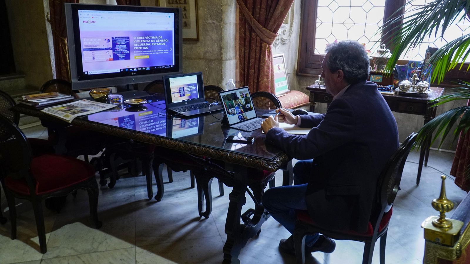 Espadas interviene en una reunión telemática con el Centro de Coordinación Regional.