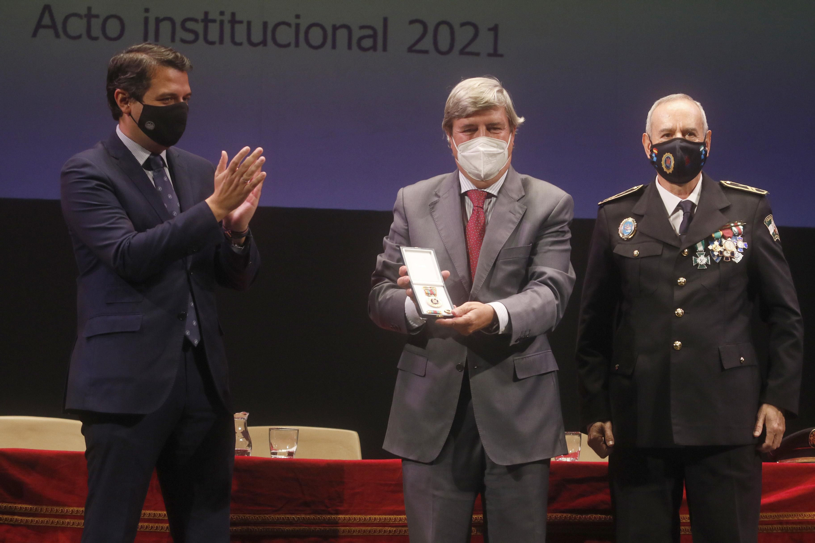Las fotografías del acto de la Policía Local de Córdoba por el día de San Rafael