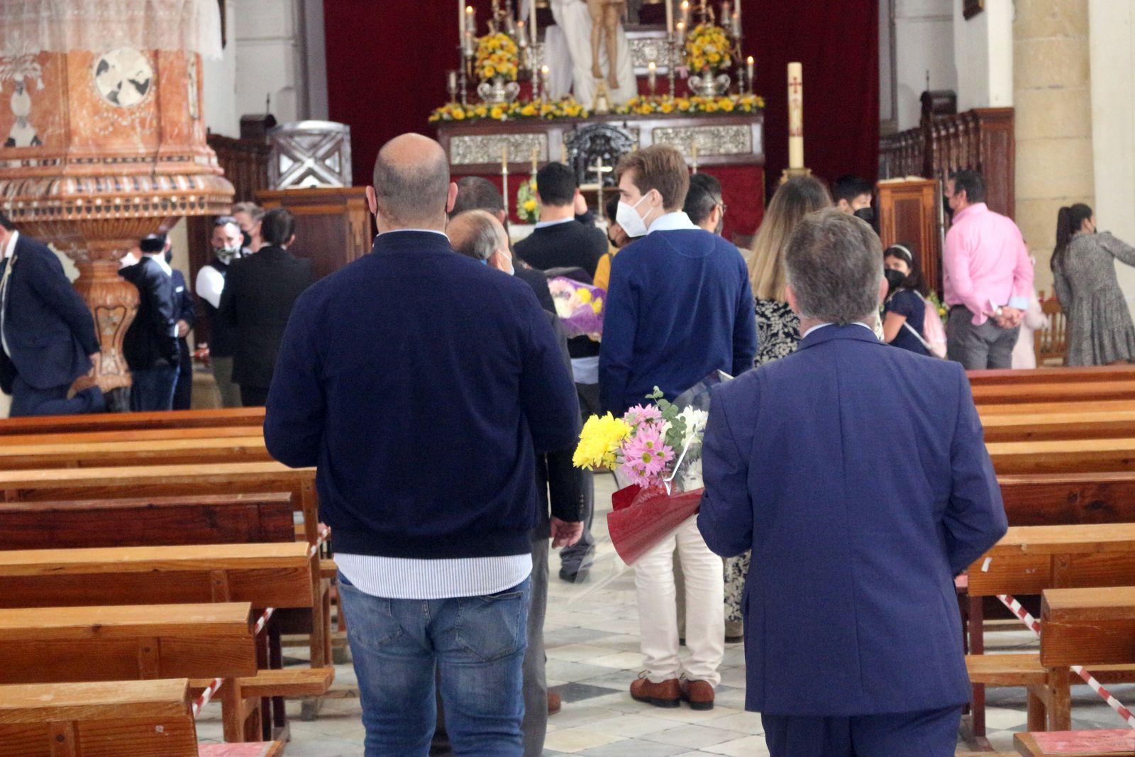 las imágenes del Domingo de Resurrección en Puerto Real