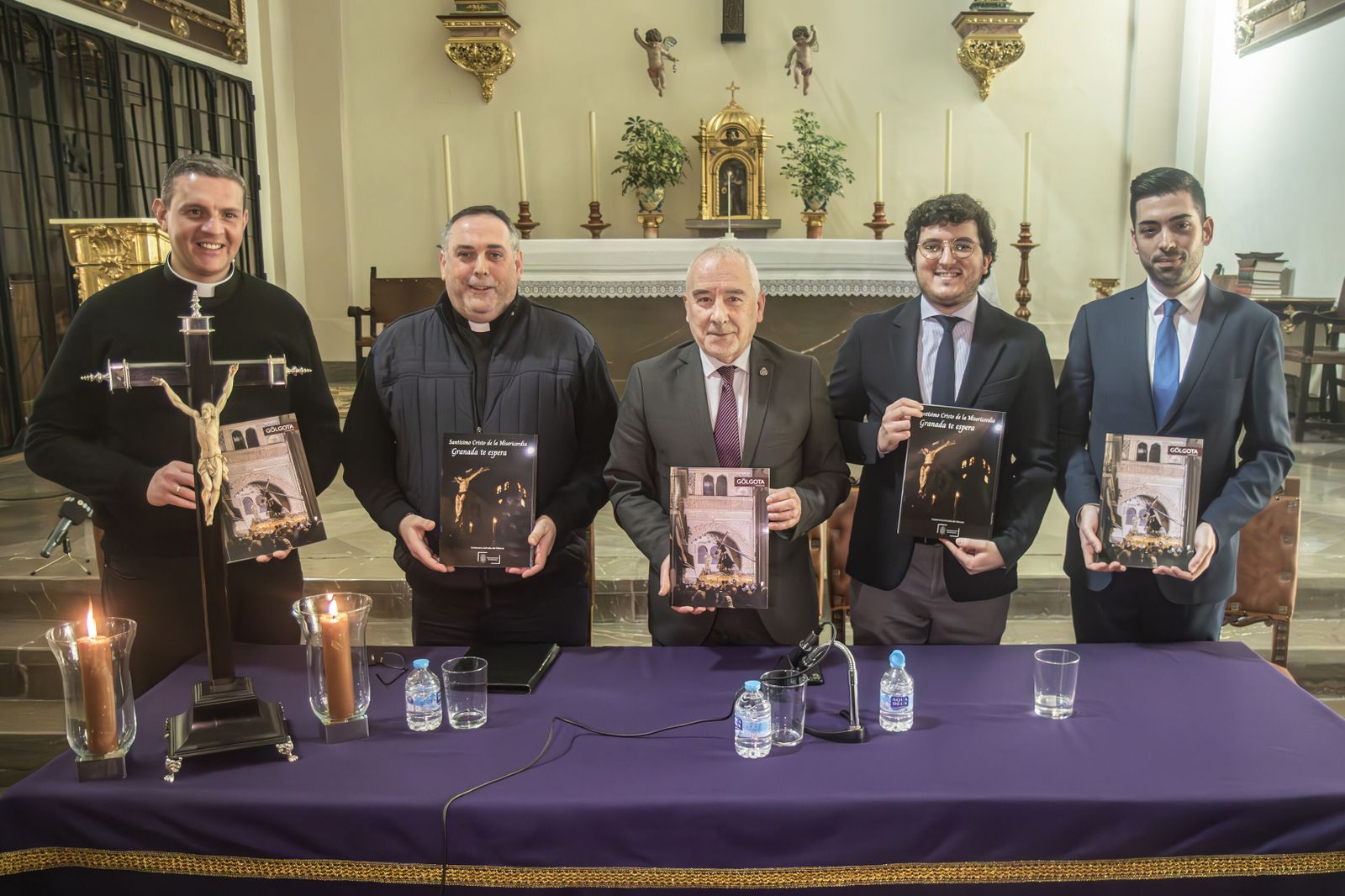 Imagen de la presentación de la revista