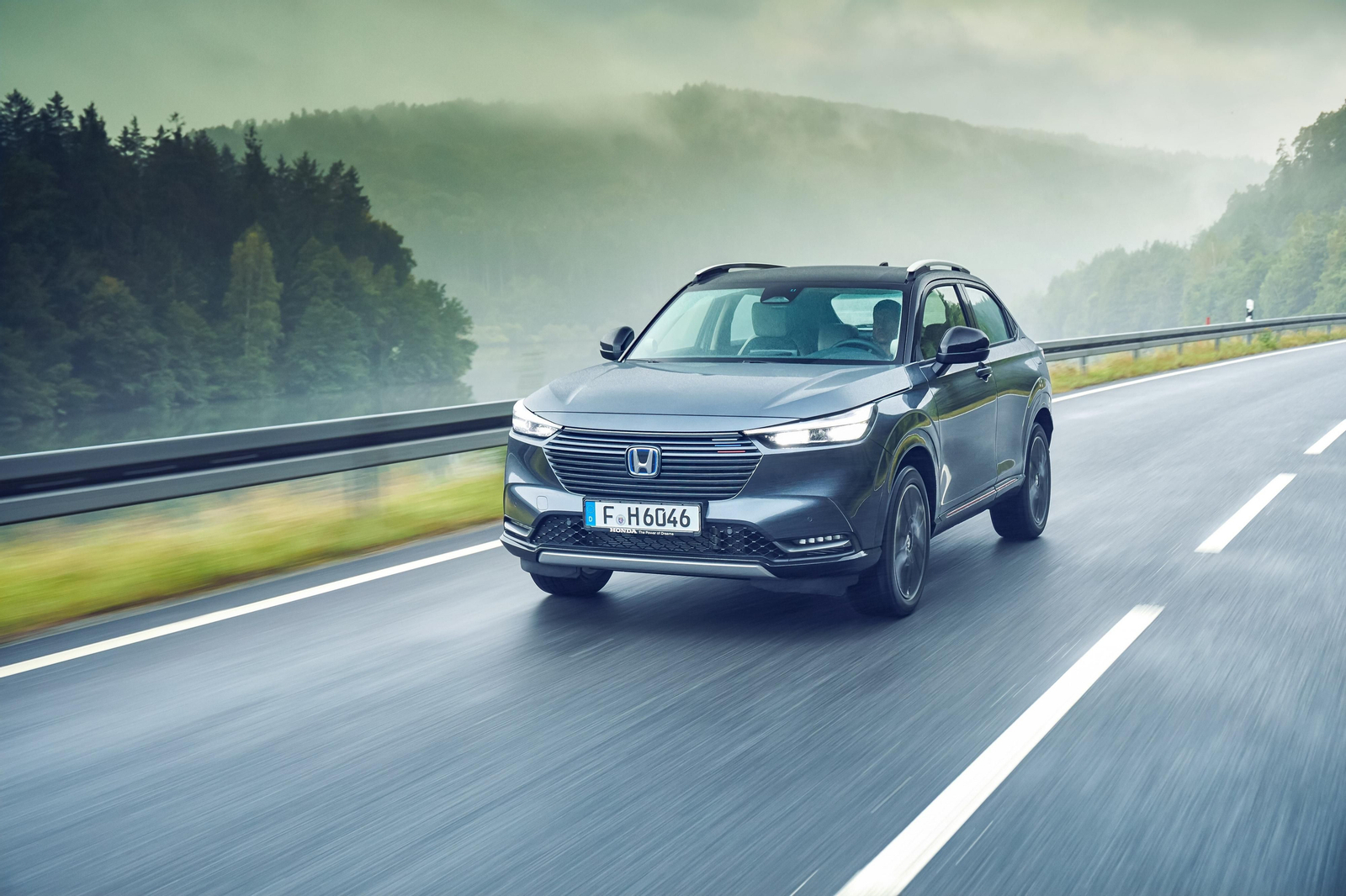 Así es el Honda HR-V e:HEV, un SUV compacto exclusivamente híbrido desde 30.500 euros