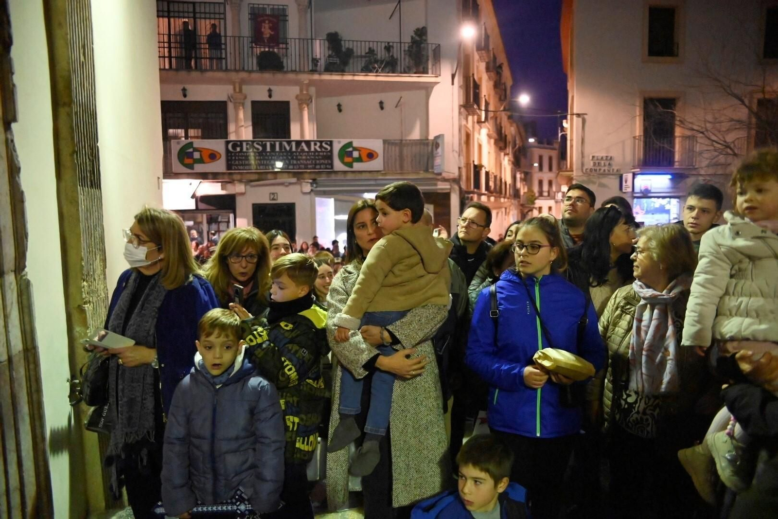 La procesión del Niño Jesús de la Compañía de Córdoba, en imágenes