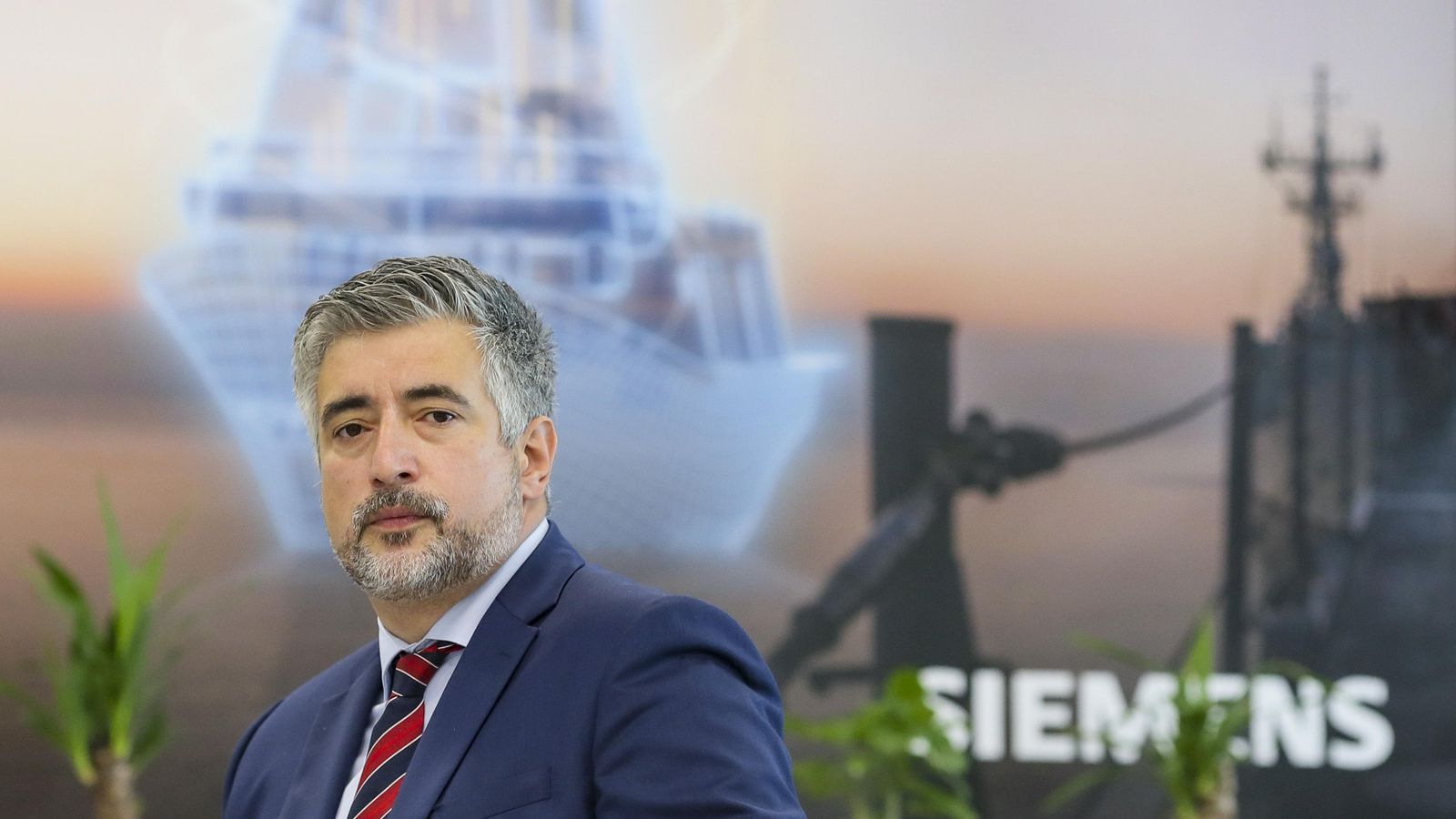 El director del CESENA, Javier Fernández.