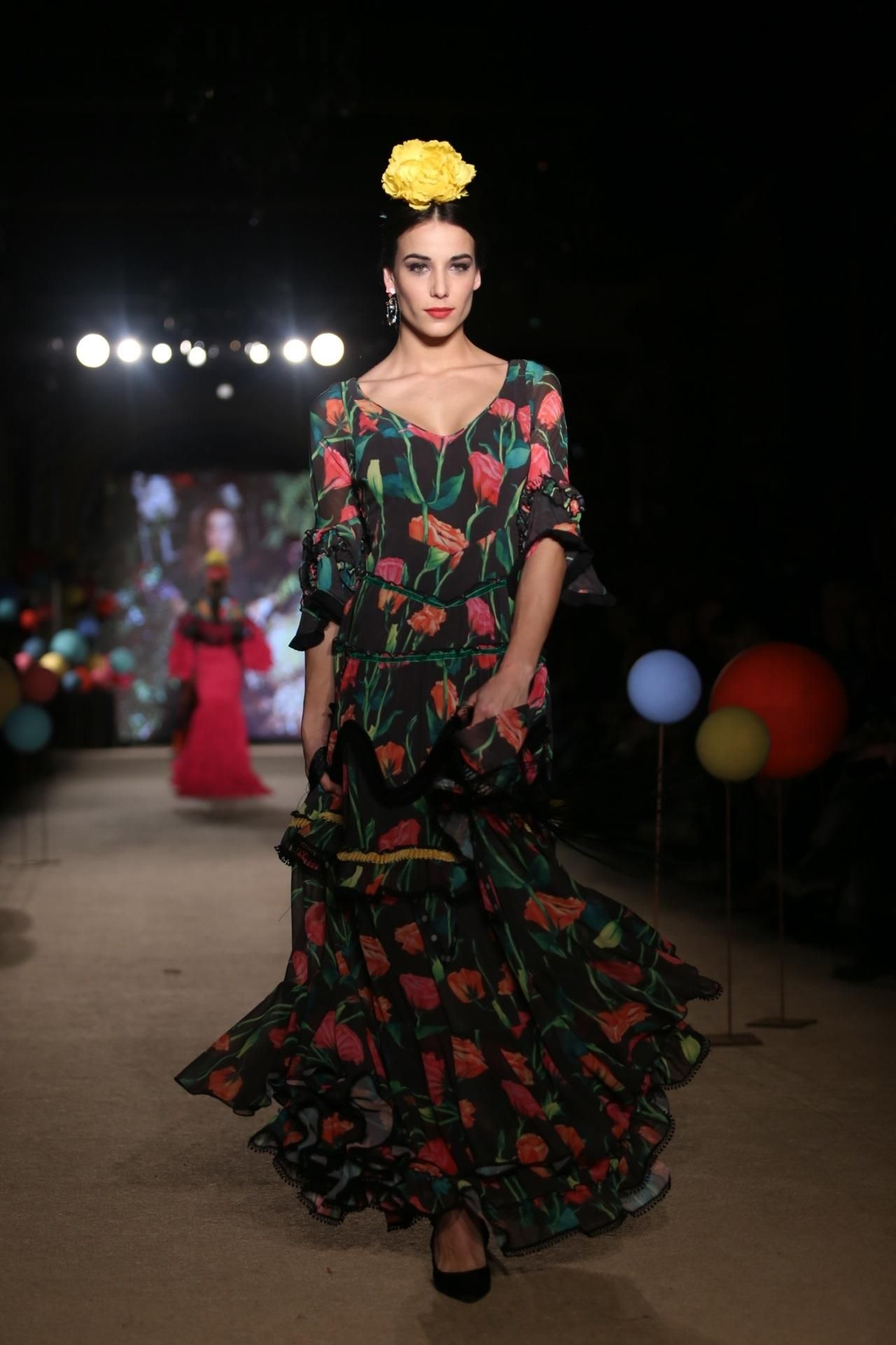 Los trajes de flamenca de flores que han conquistado 2019