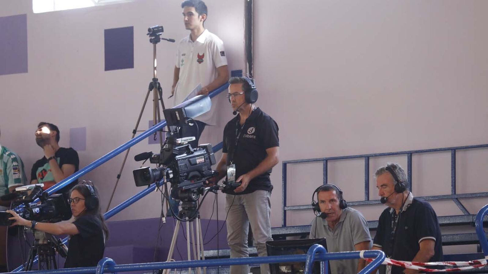 Las fotos de Real Betis - Fundación Granada en la Línea