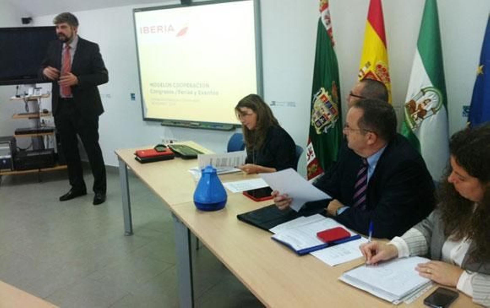 Iberia ofrecerá hasta un 50% de descuento a los que viajen a la provincia por turismo de congresos