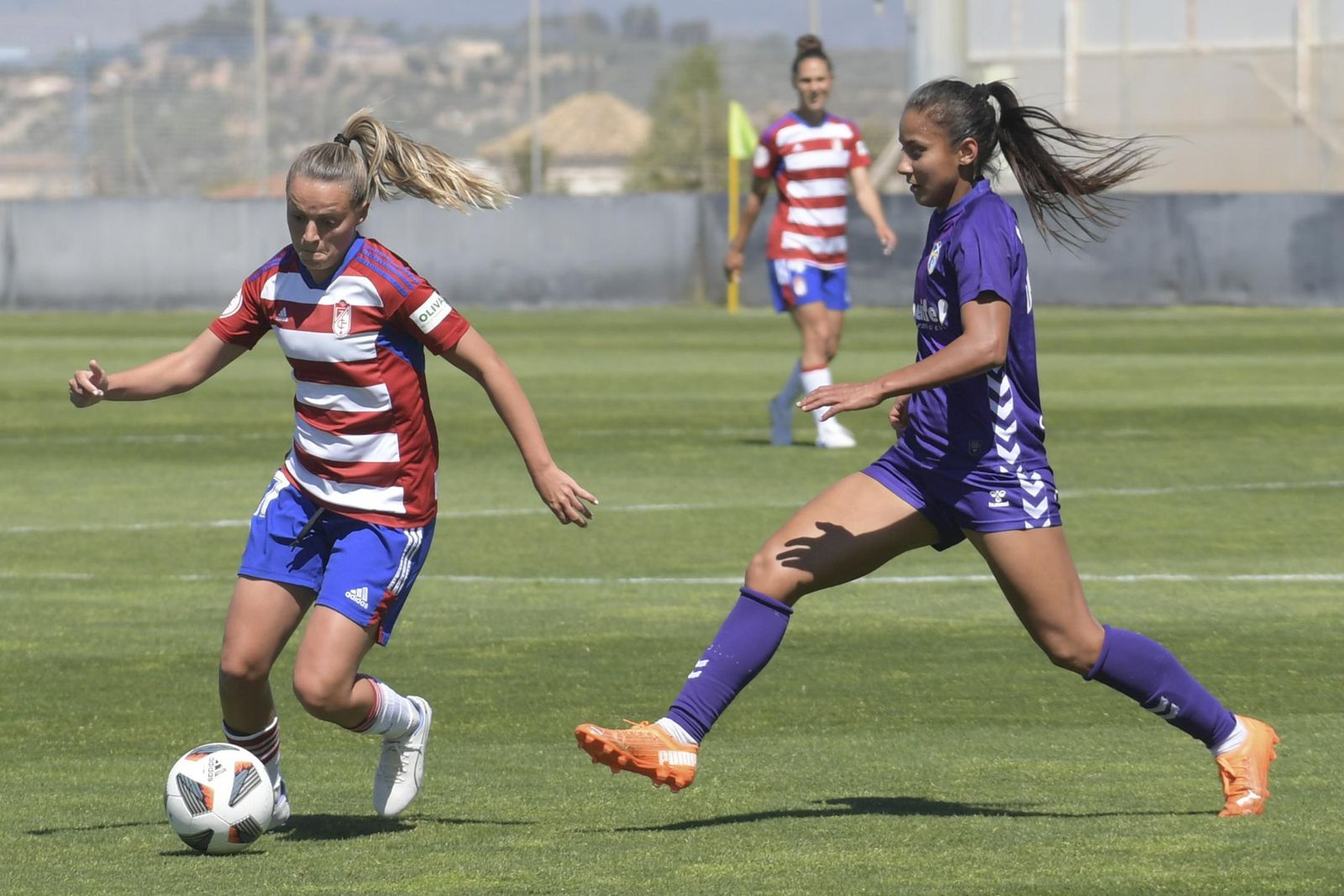Las mejores imágenes del Granada femenino - UD Granadilla Tenerife 'B'