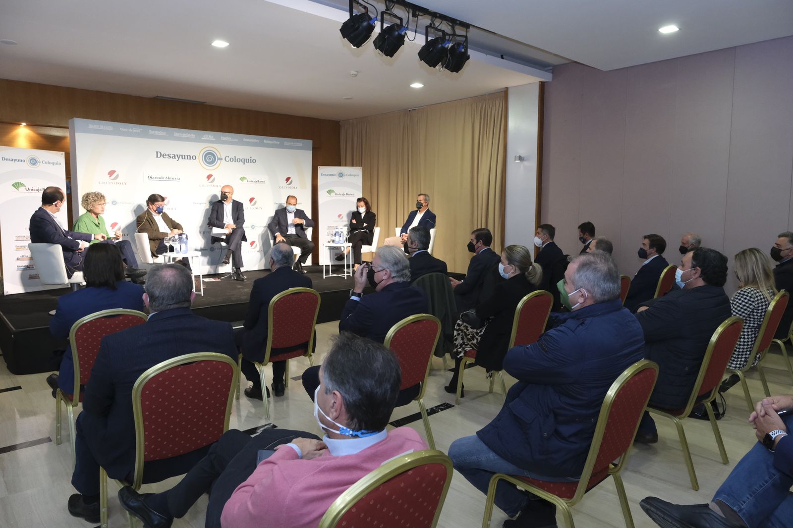 Fotogalería foro-desayuno reto de la agroindustria tras el coronavirus.