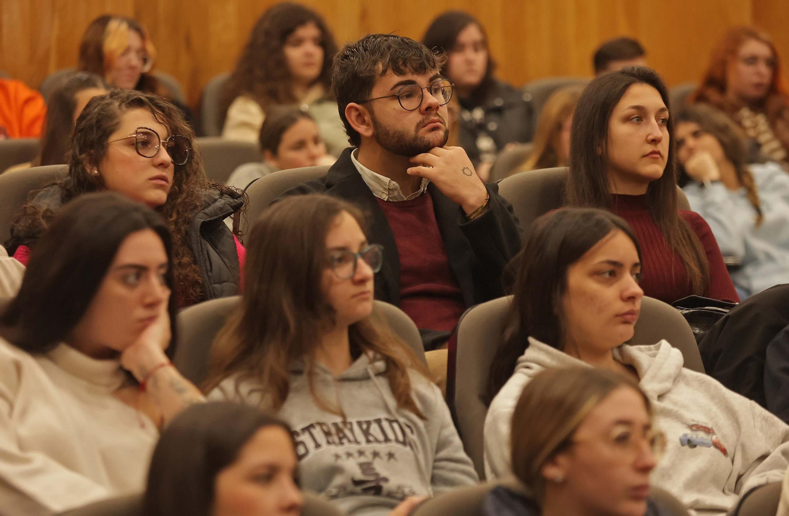Fotos de la presentación de la película 'Tierra de Nadie' en colaboración con Coorinadora Alternativas en Algeciras
