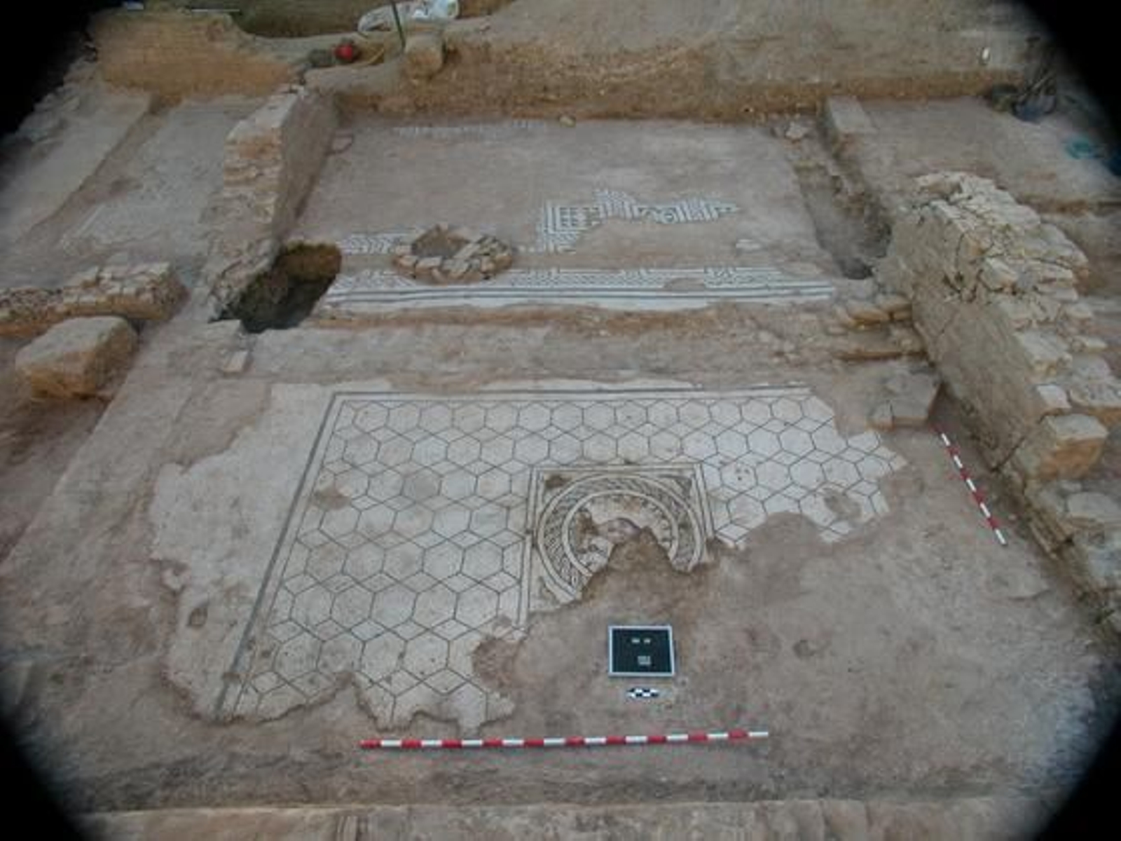 Restos arqueológicos de la Casa de la Ninfa.

Foto: Diario de Sevilla