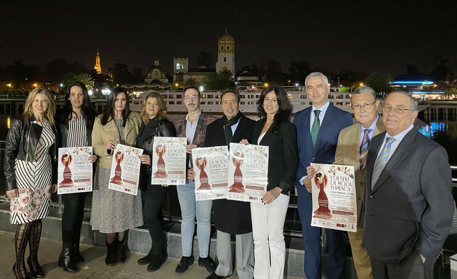 Presentación del desfile y 'showroom' benéfico de moda flamenca en el Círculo Mercantil.
