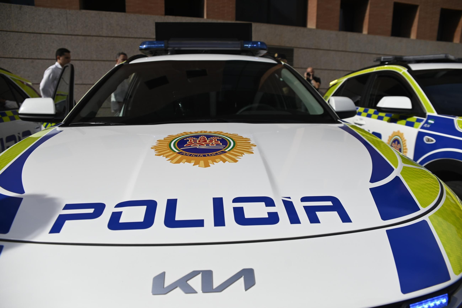 Los nuevos coches de la Policía Local de Córdoba, en imágenes
