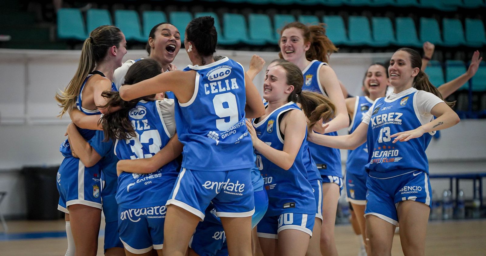 Imágenes del ascenso del Xerez CD Baloncesto a la Liga Femenina 2