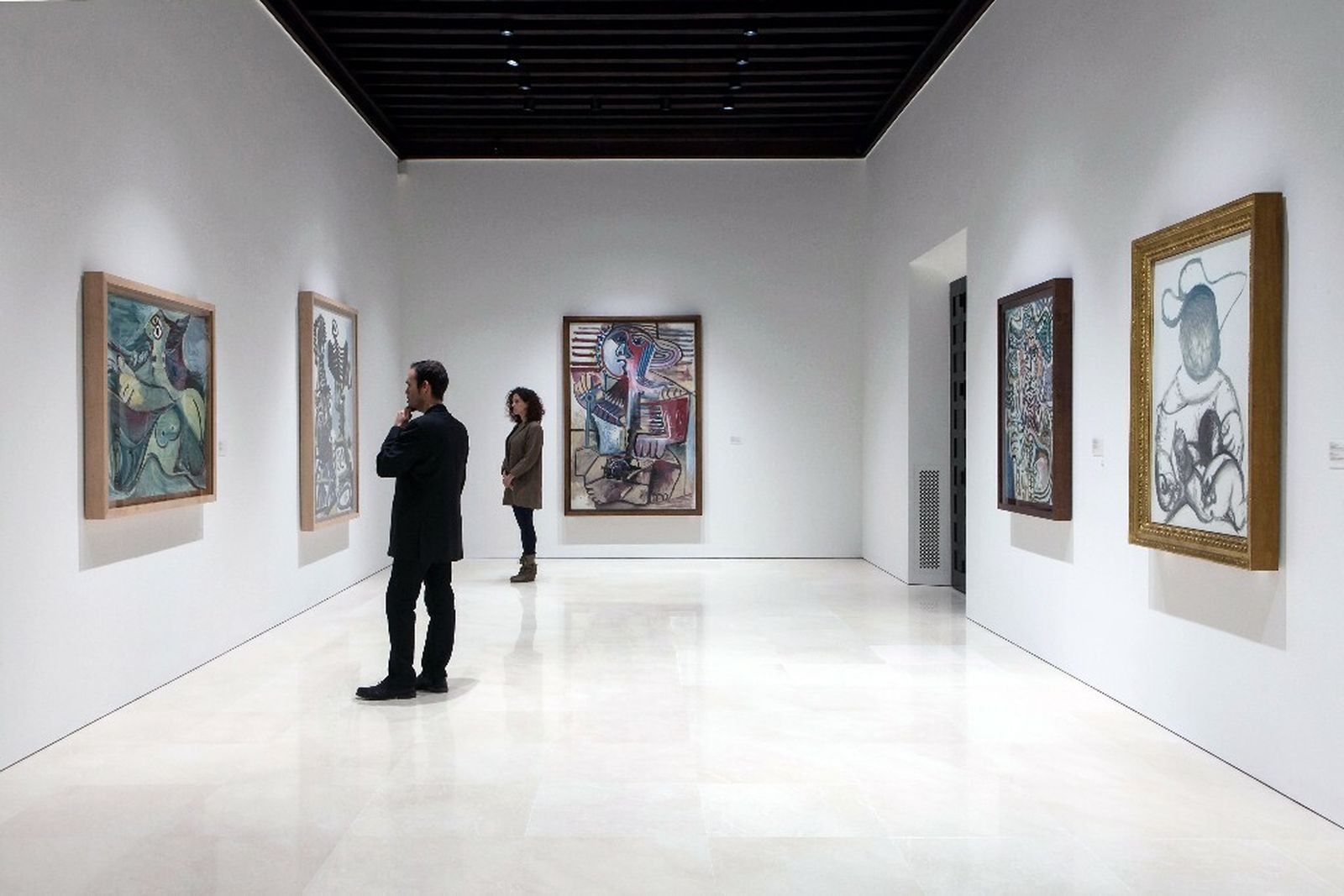 Una de las salas de la colección permanente del Museo Picasso Málaga.