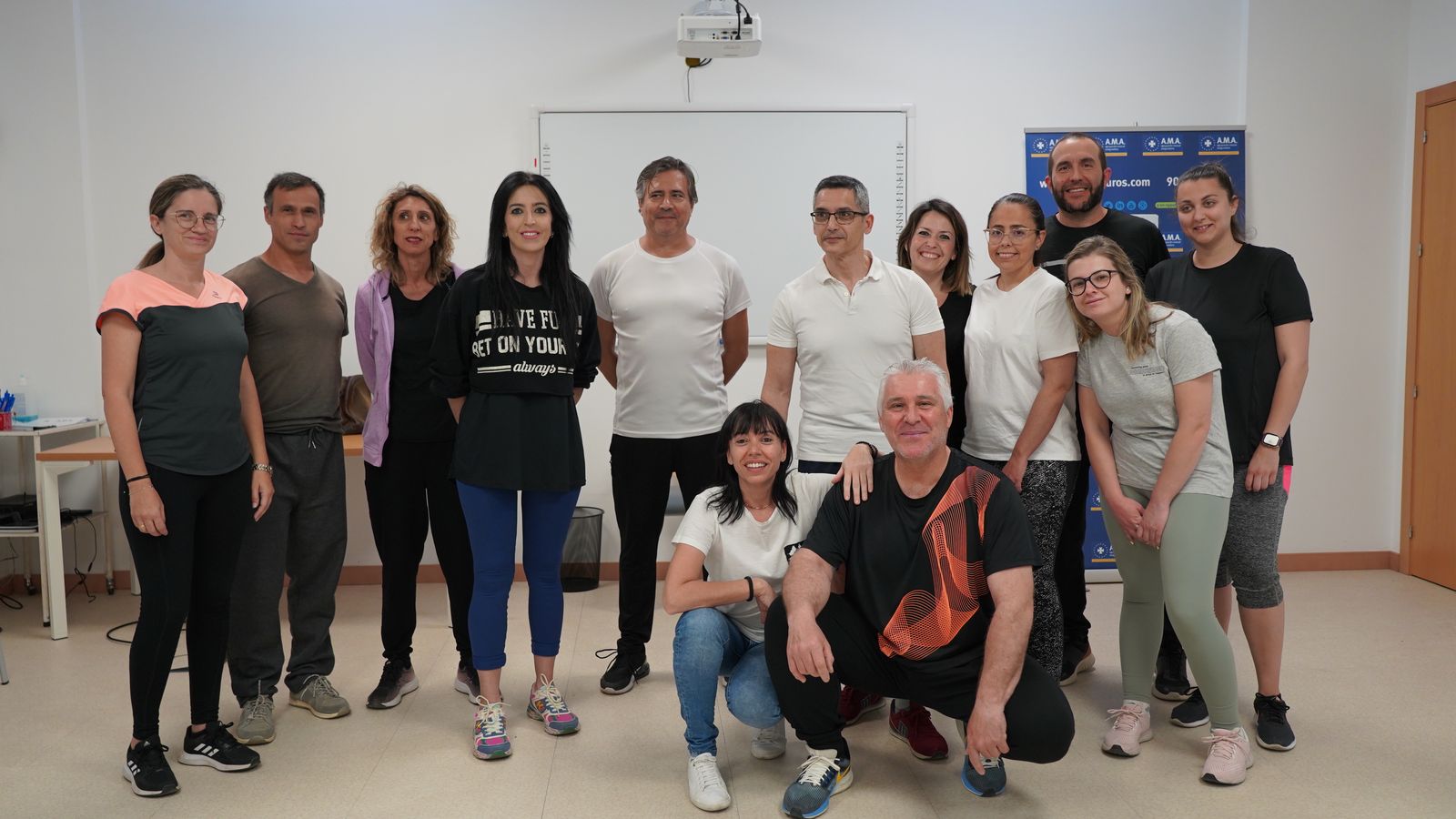 Curso de defensa personal a enfermeros de Huelva