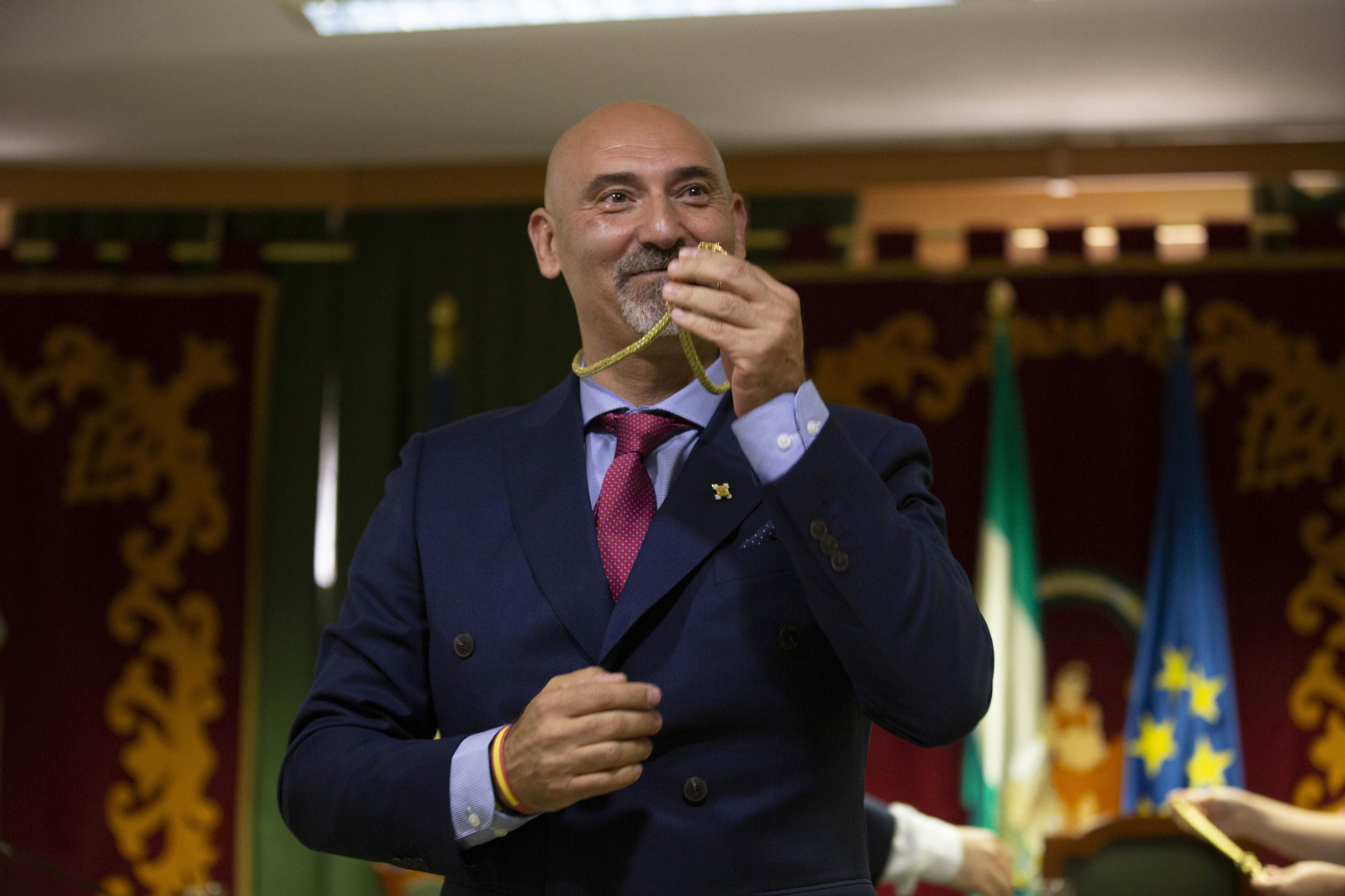 La constitución de los Ayuntamientos de Granada, en imágenes