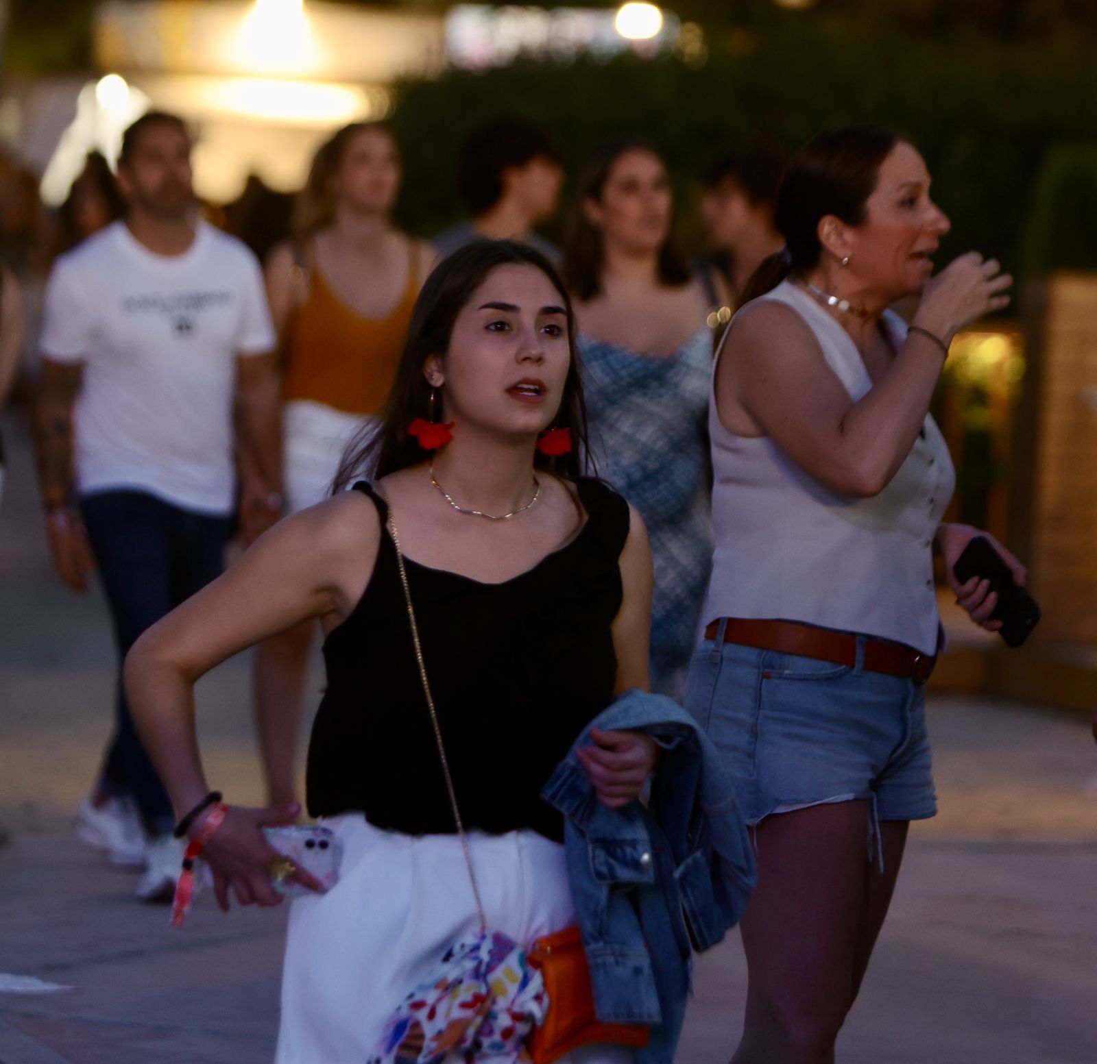 Búscate en el concierto de Maluma