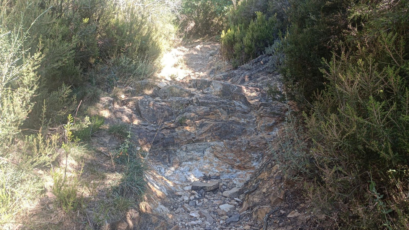 El ascenso tiene tramos muy complicados. El ascenso tiene tramos muy complicados.