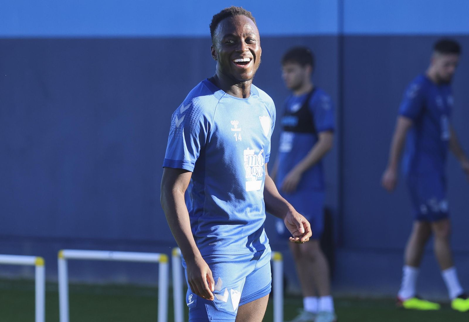 Arvin Appiah luce sonriente en su etapa en el Málaga.