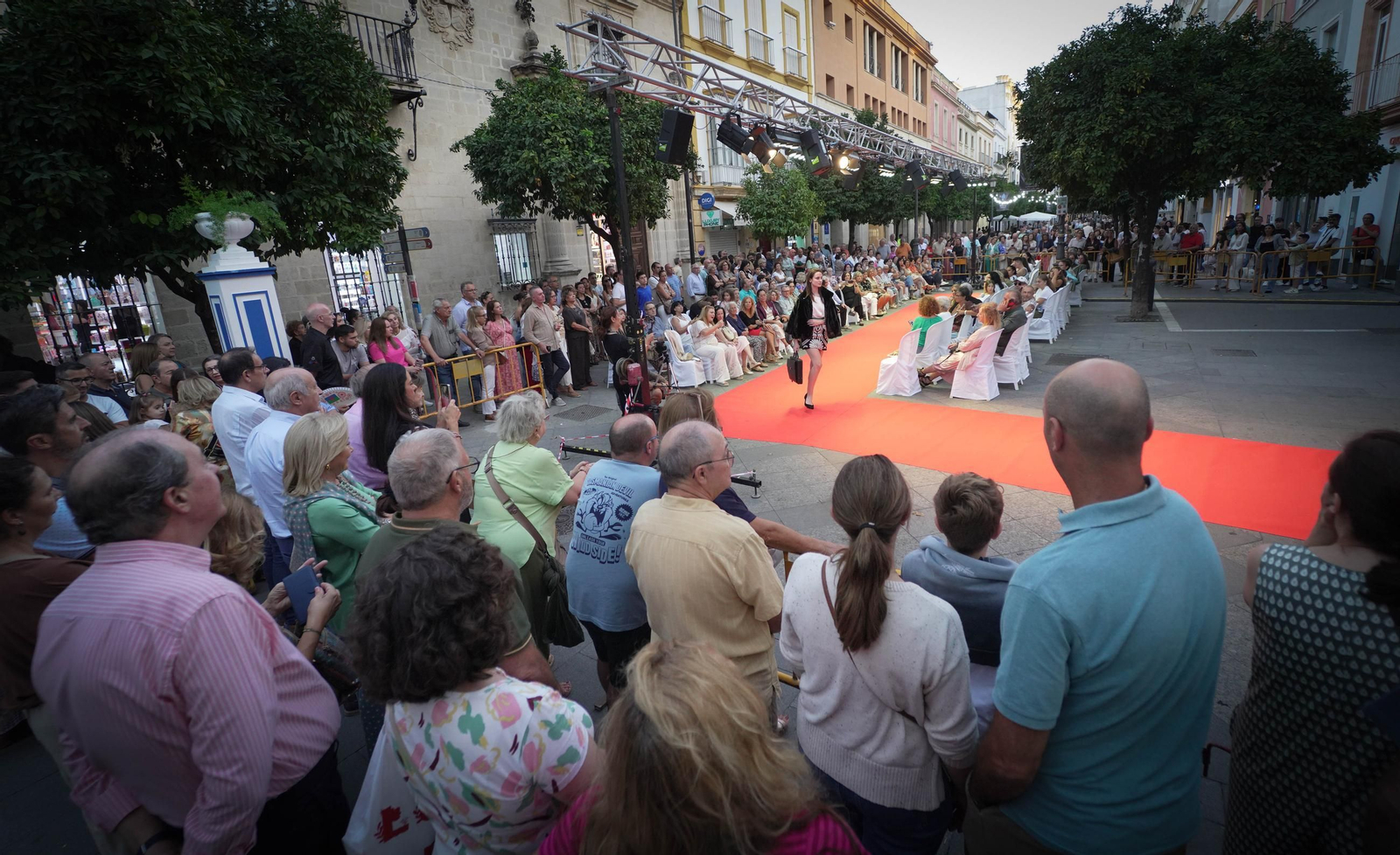 Imágenes de la fiesta Alma Hispana y la Noche Azul y Blanca en Jerez