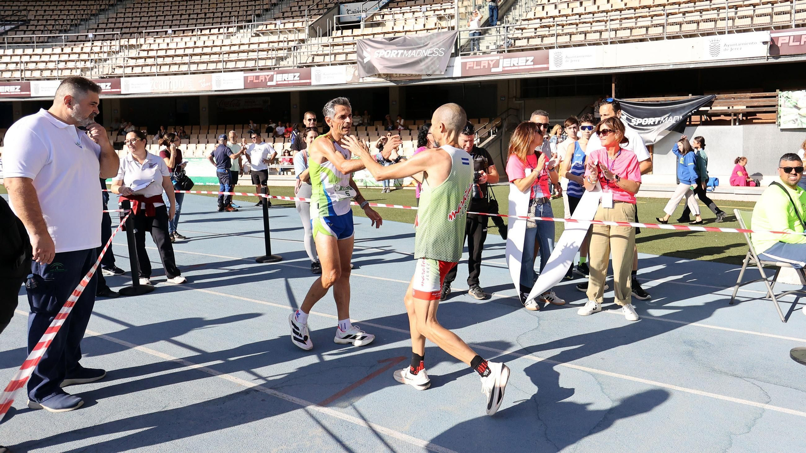 Búscate en la Media Maratón de Jerez 2025 (6)