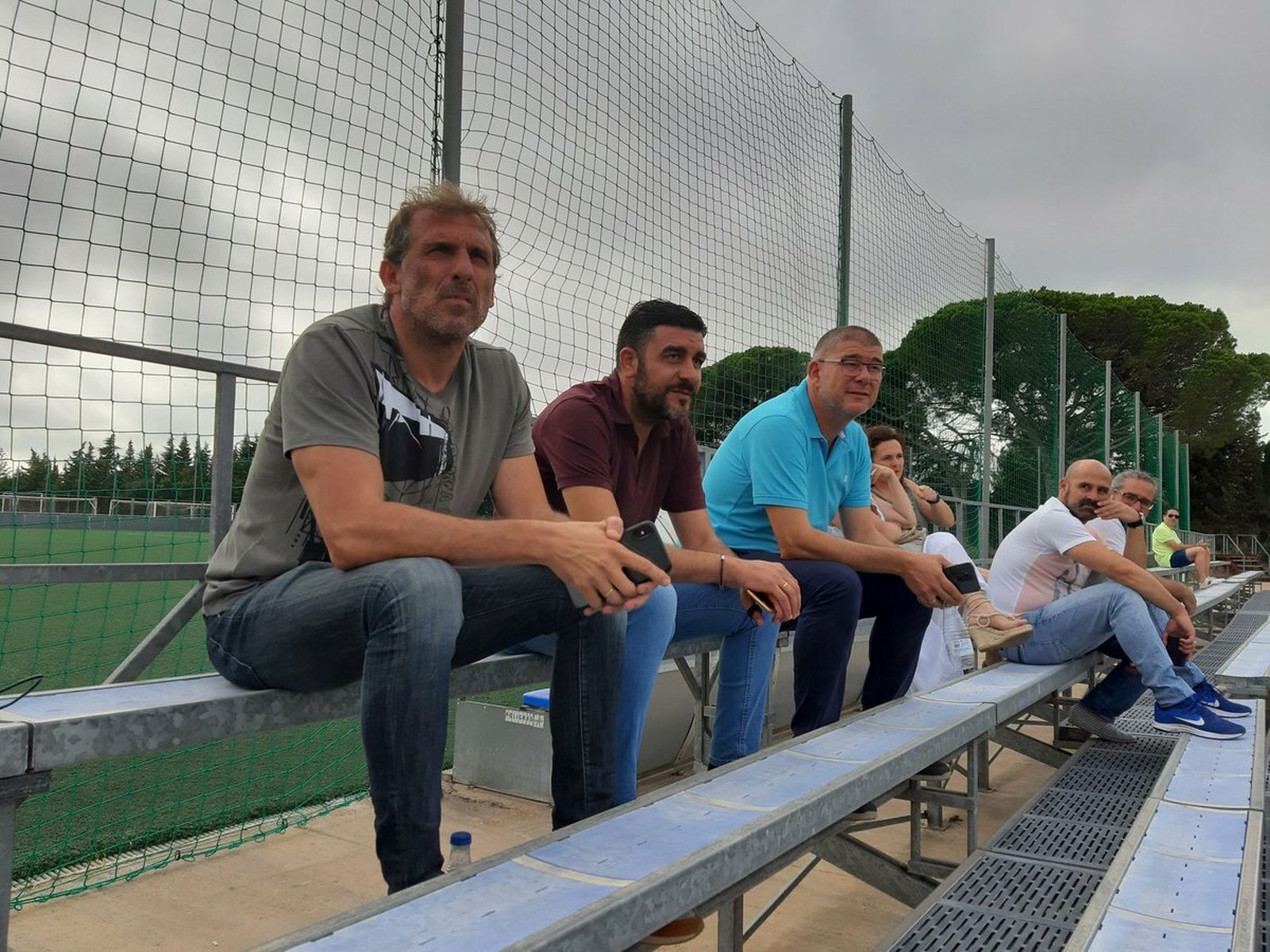 Óscar Arias (i), Enrique Ortiz (c) y Javier Manzano han estado hoy presenciando el Cádiz B-Balón.