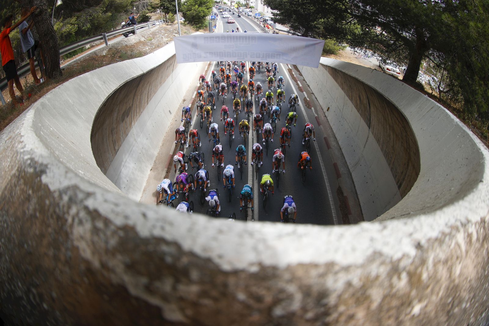 Las fotos de la etapa de la Vuelta que acabó en Sierra Bermeja