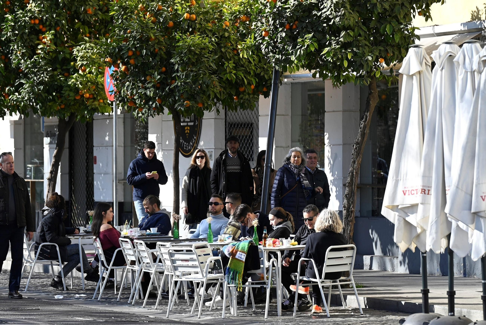 Los cordobeses salen a la calle en el primer día de 2025, en imágenes