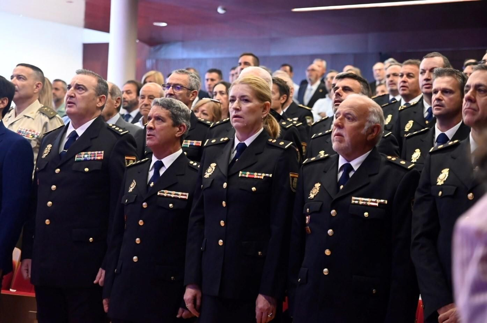 La Policía Nacional de Córdoba celebra el Día de las Víctimas del Terrorismo, en imágenes