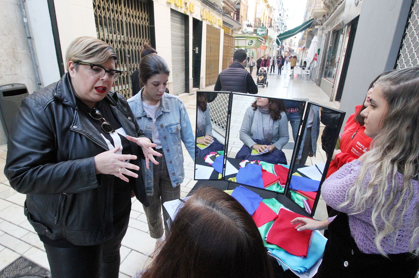 MERKADEA por las calles del centro, en imágenes