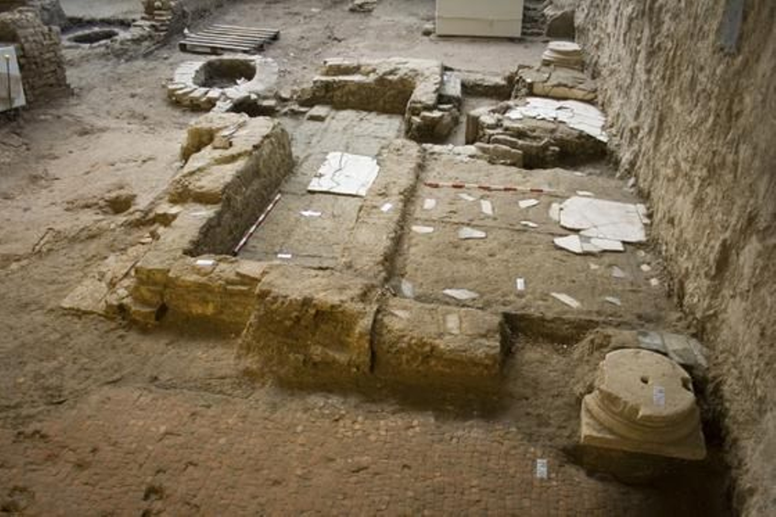 Restos arqueológicos de la Casa de Baco.

Foto: Diario de Sevilla