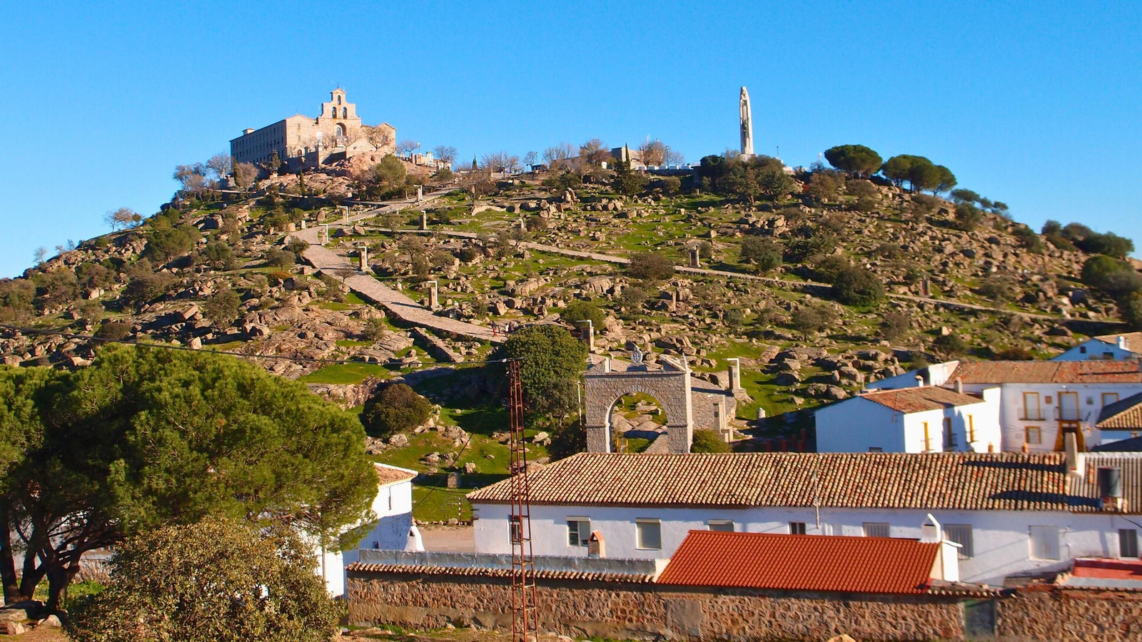 El Santuario de la Virgen de la Cabeza volverá a recibir a romeros a finales del mes de agosto.