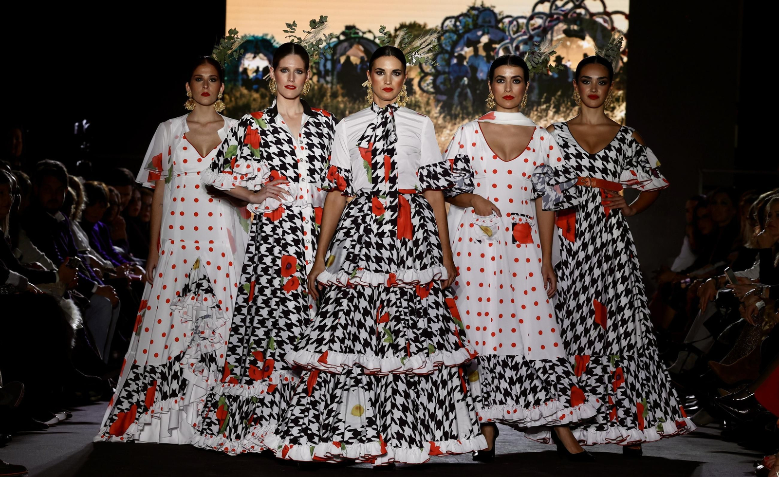 Desfile de la Hermandad del Rocio de Huelva en We Love Flamenco 2025, todas las fotos