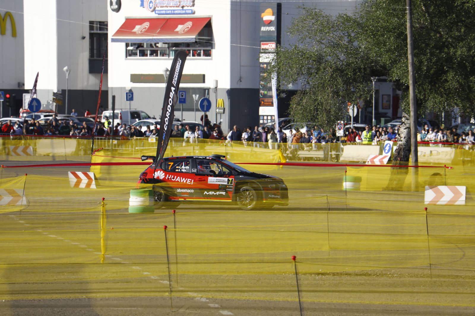 La primera pasada al tramo urbano de Córdoba en el Rallye Sierra Morena, en imágenes