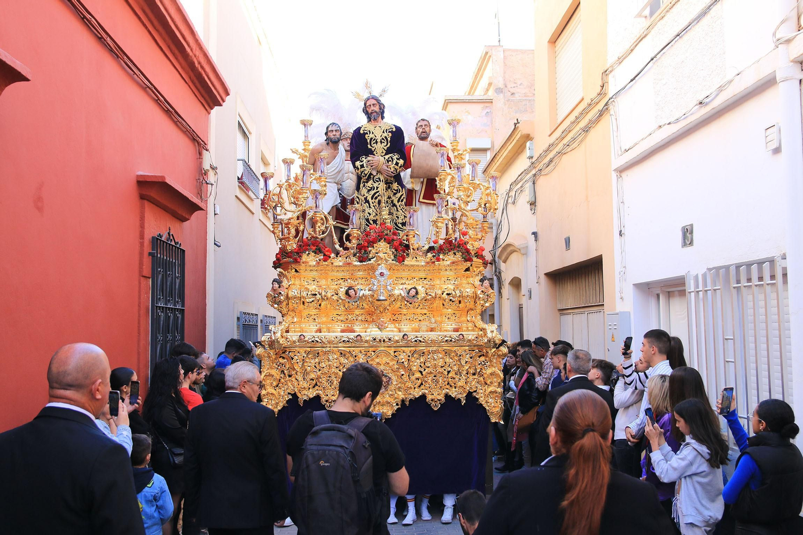 La procesión de la Macarena, en imágenes