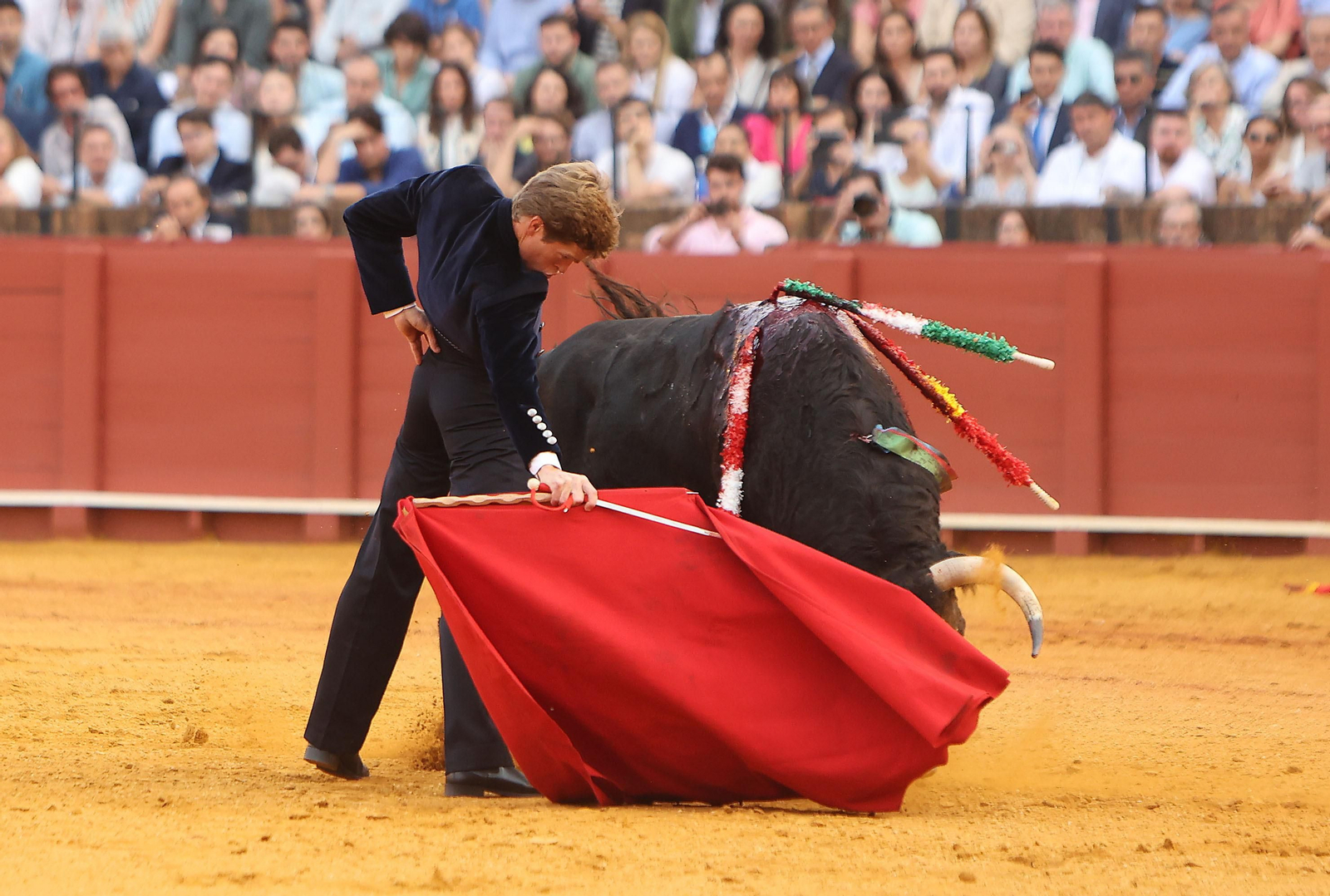 Fotos del Festival taurino a beneficio de l de la Hermandad del Rocío de Triana y de la Fundación Alalá