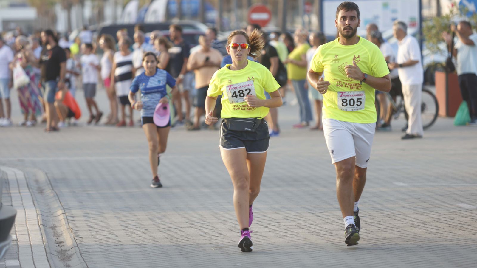 Las fotos de la VII Carrera de la Mujer en La Línea de la Concepción