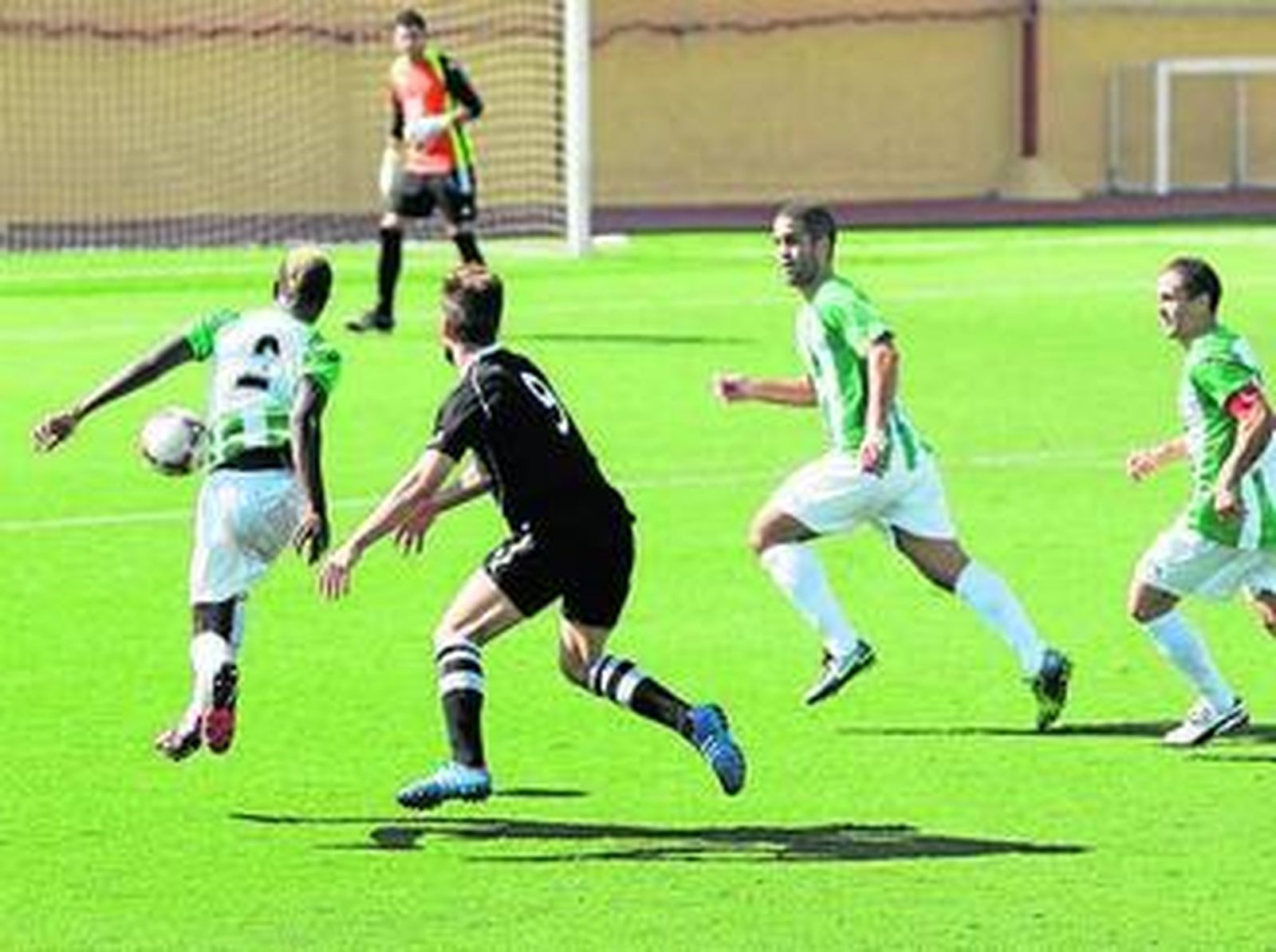 El Huércal sigue inmerso en una mala racha de resultados.