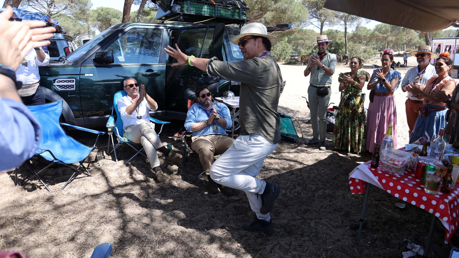 Jueves de camino de la Hdad de Jerez por el Coto Doñana