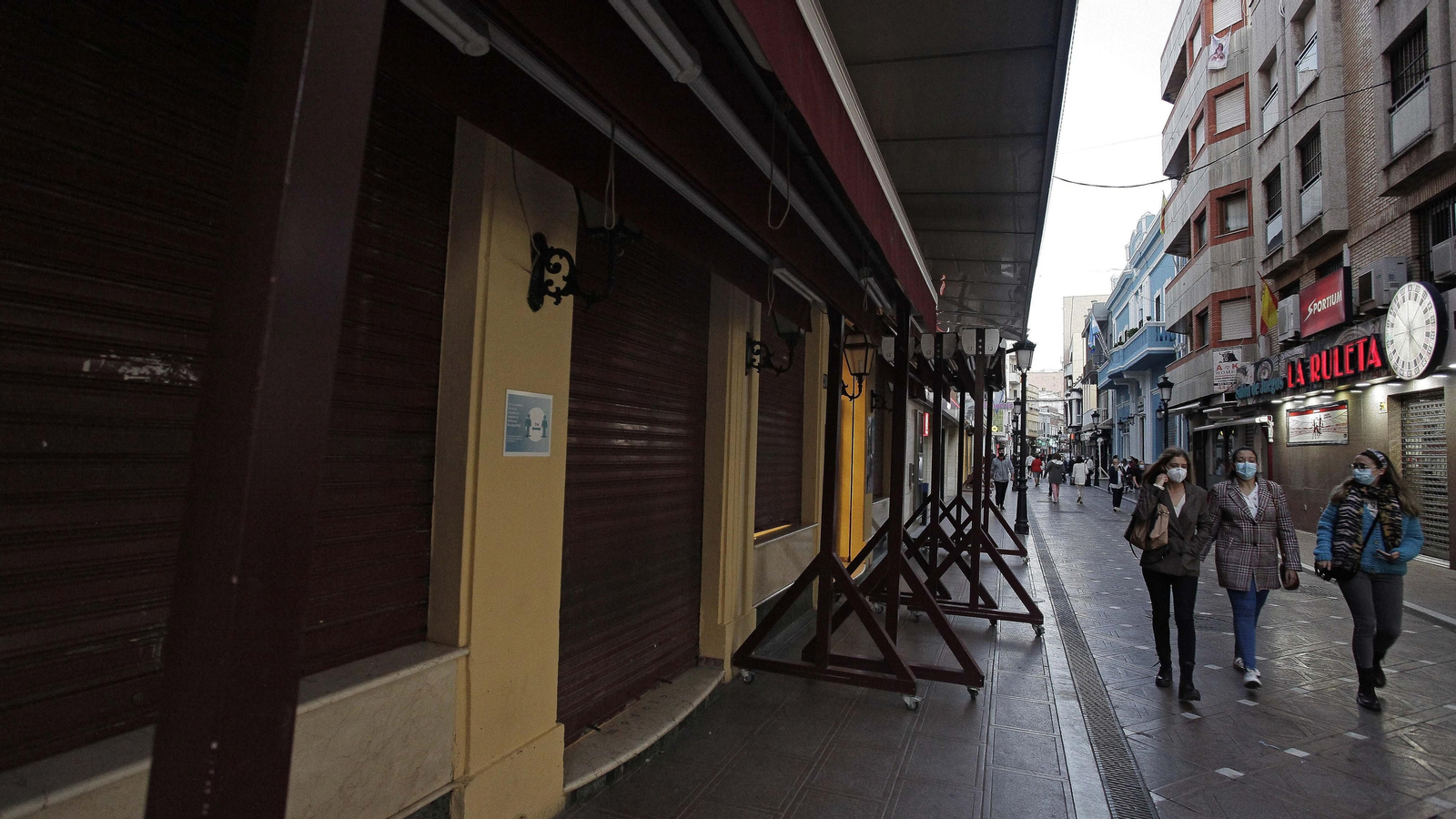 Cierre de bares y comercios en La Línea por el Covid