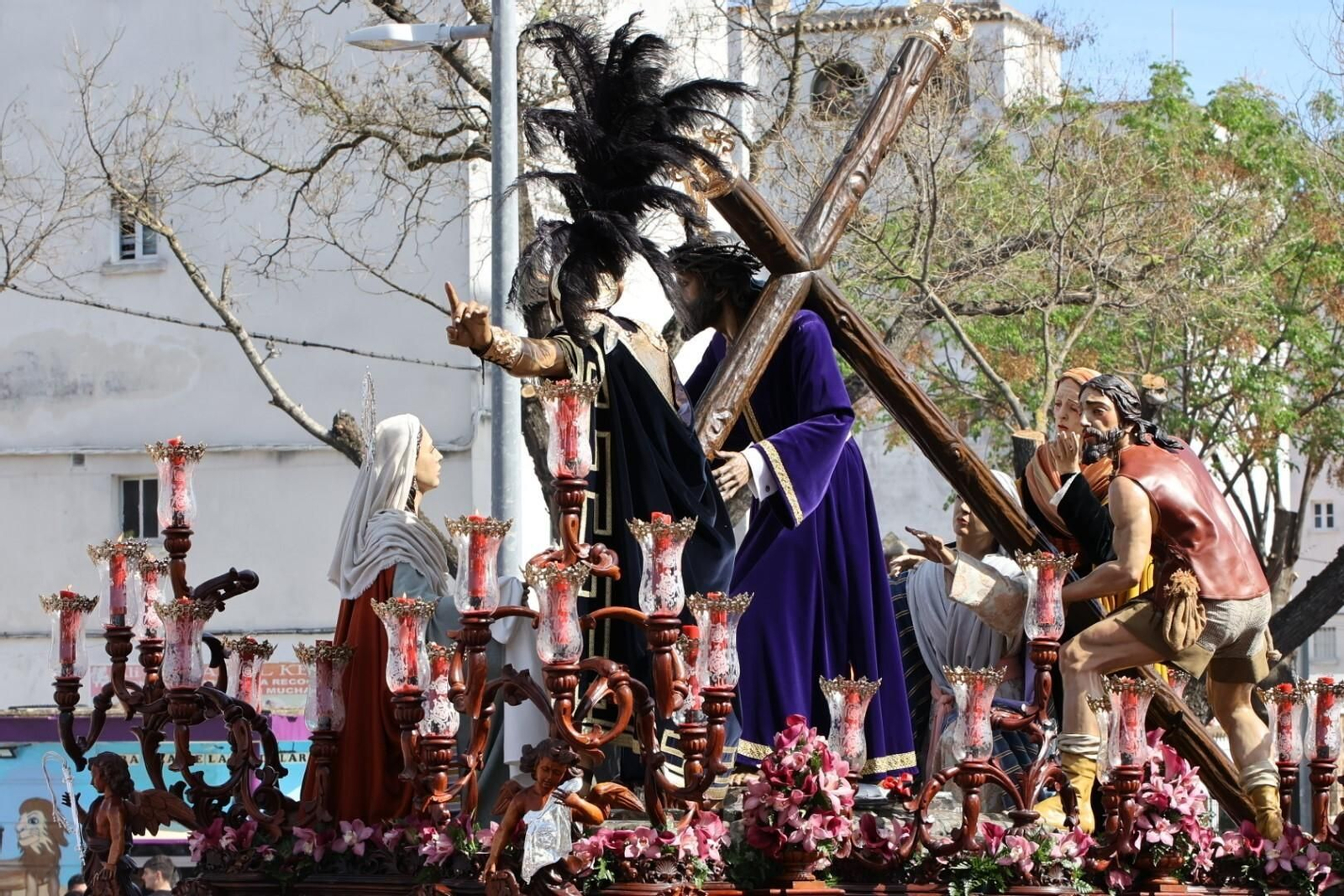 Lunes Santo en Jerez: las imágenes de la hermandad de la Candelaria Lunes Santo en Jerez: las imágenes de la hermandad de la Candelaria