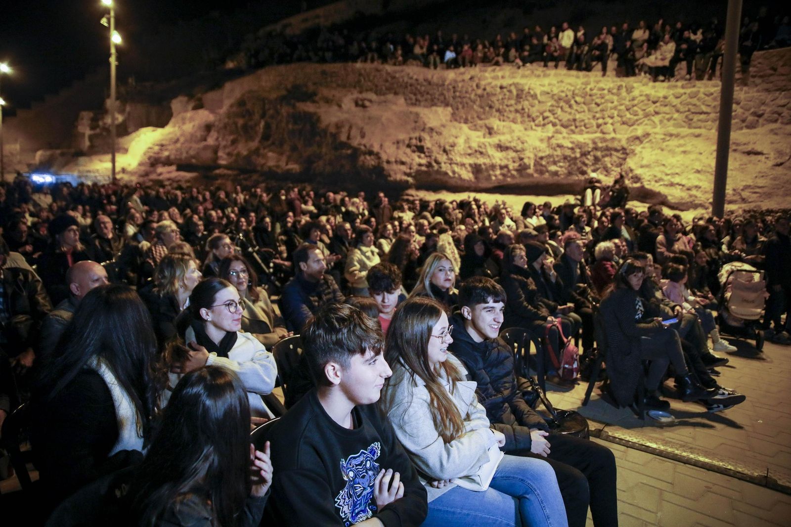 La Noche de las Candelas del Mesón Gitano de Almería, en imágenes